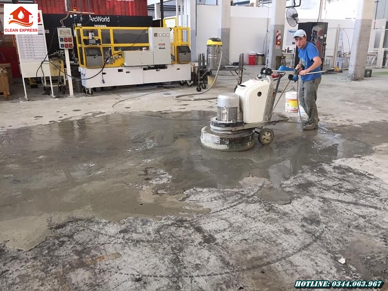 Đội thi công mài sàn bê tông tại miền Nam